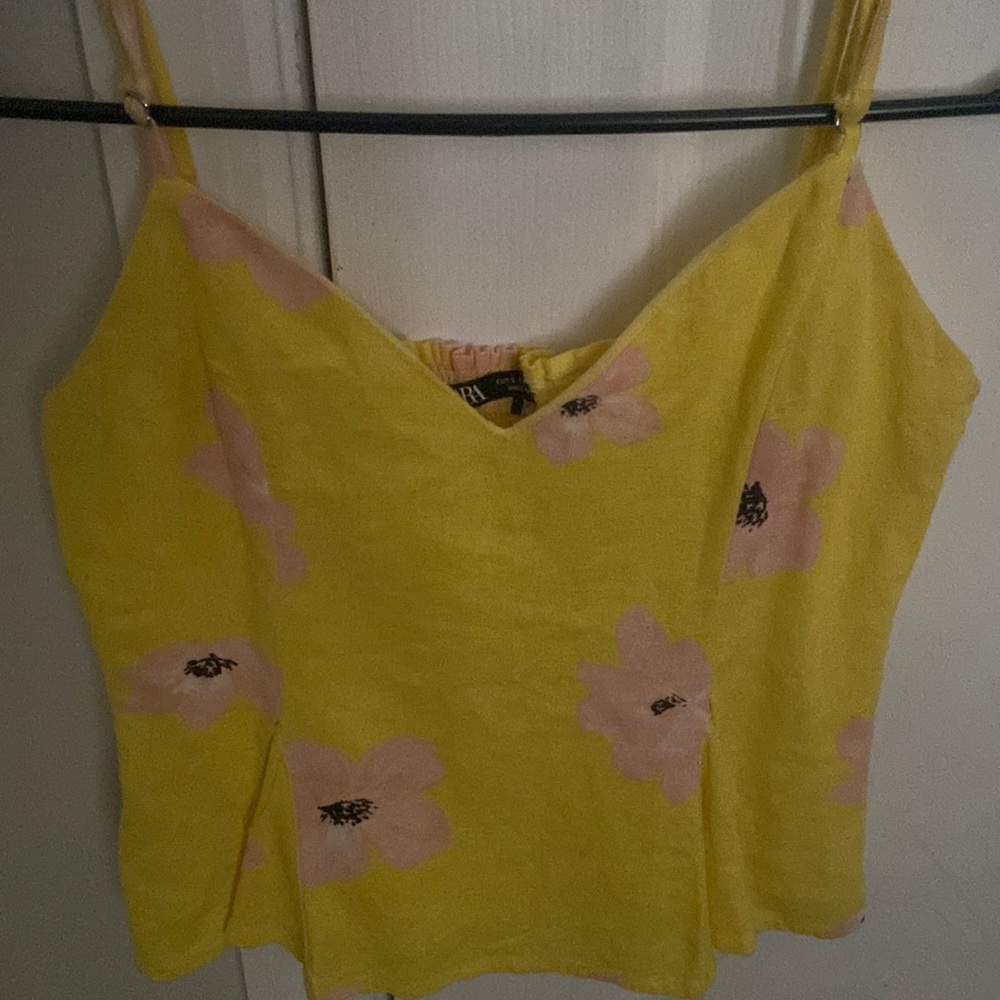 Zara yellow top with flowers